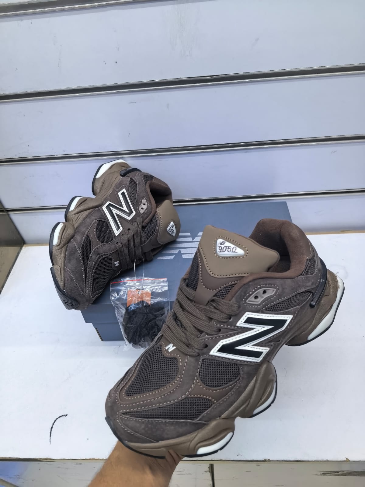 New Balance 9060