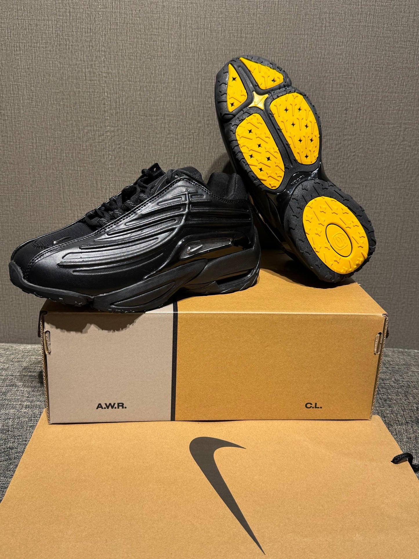 Nocta Hot Step 2 Black
