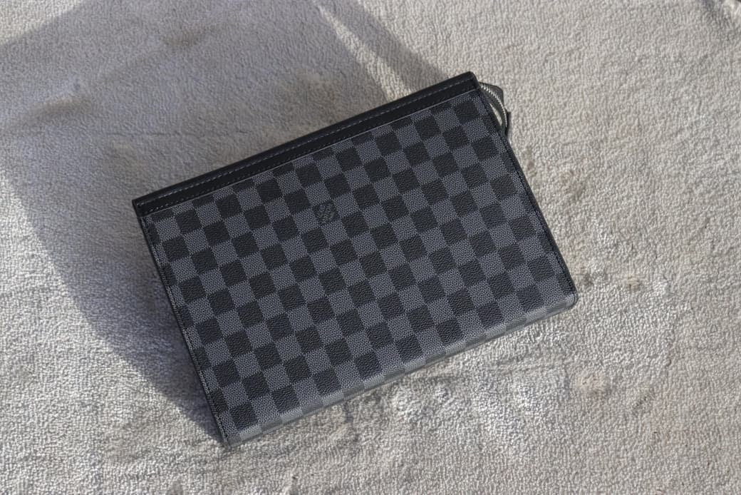 Louis Vuitton pochette