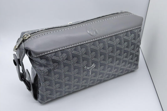 Goyard pouch Grey