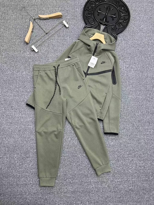 Tech Fleece TrackSuit