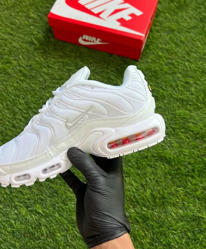 AIR MAX TN PLUS TRIPLE WHITE